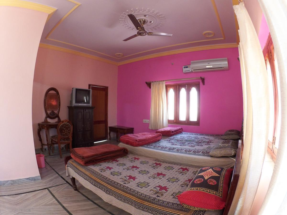 Hotel Aroma Pushkar Zewnętrze zdjęcie